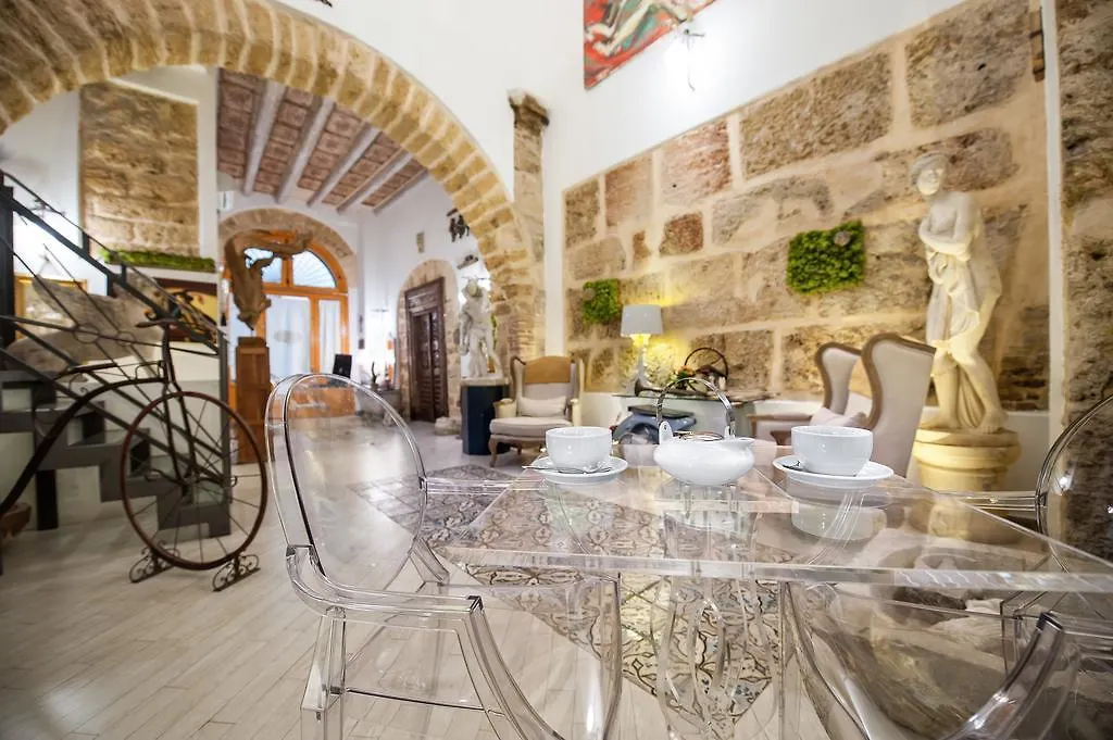 Porta Di Castro Boutique Hotel Palermo 4*,  İtalya